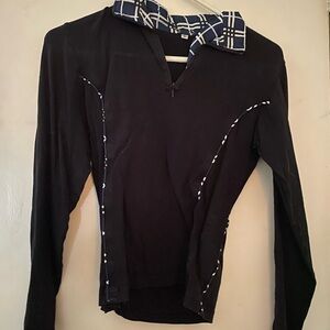 Riding sport black with navy blue plaid accents quarter zip size small